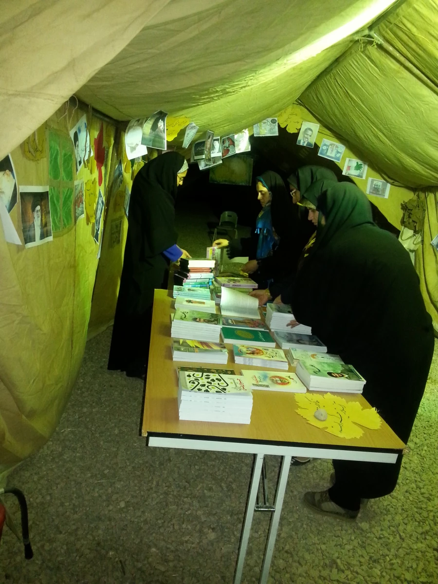 محفل شبی با شهدا 8