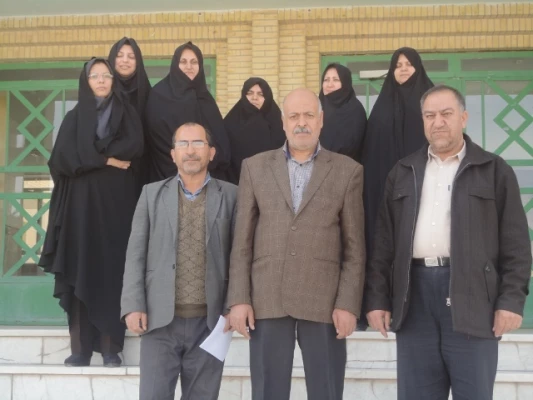 برگزاری آخرین جلسه همکاران اداری  سال 93  9