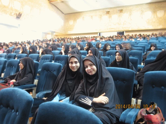 برگزاری مراسم ادبی در پردیس پاکنژاد  3