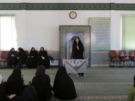 جلسه ی معارفه ی کانون ها و انجمن های پردیس فاطمه الزهرا(س) 5