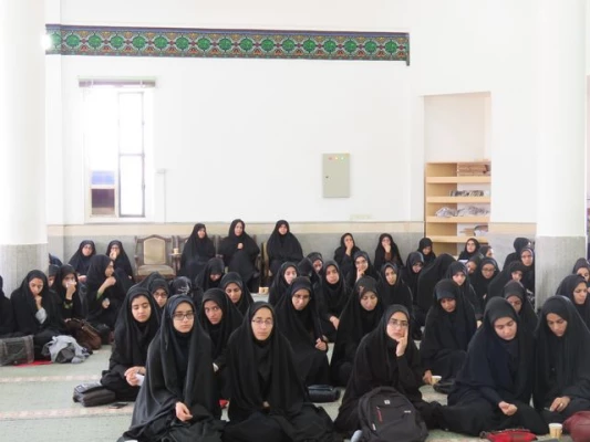 برگزاری مراسم یادبود عاطفه بناپور توسط کانون مهدویت 7