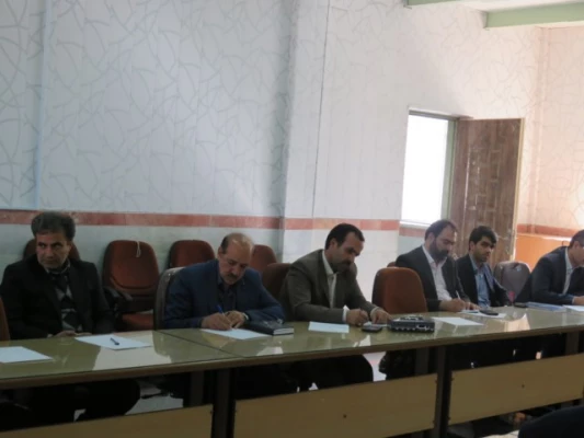 جلسه ی رئیس محترم پردیس با اساتید دانشگاه  8