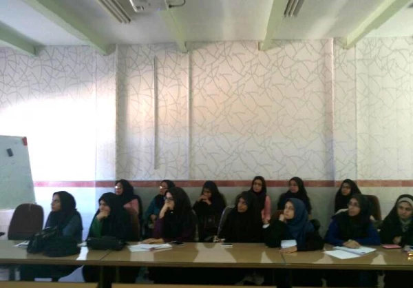 برگزاری کارگاه آموزش مفاهیم پایه ریاضیات و بازی های فکری مدرن 7