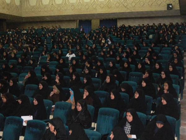 به همت کانون قرآن و عترت پردیس فاطمه الزهرا برگزارشد : 5