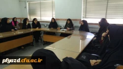 مصادف با ولادت حضرت زینب (س) جلسه کانون مهدویت برگزار شد. 3