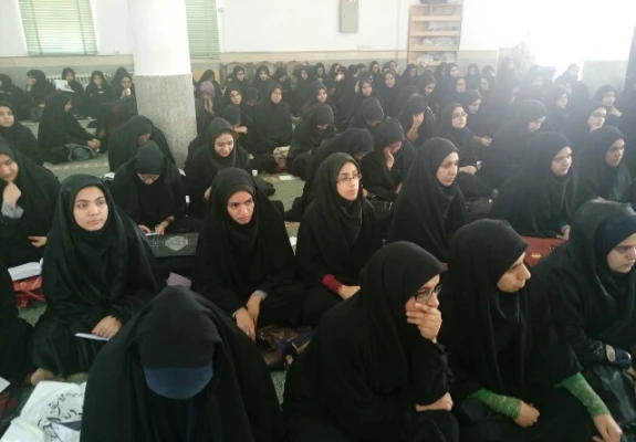 جلسه پرسش و پاسخ با حضور مسئولین آموزش و پرورش استان یزد 3