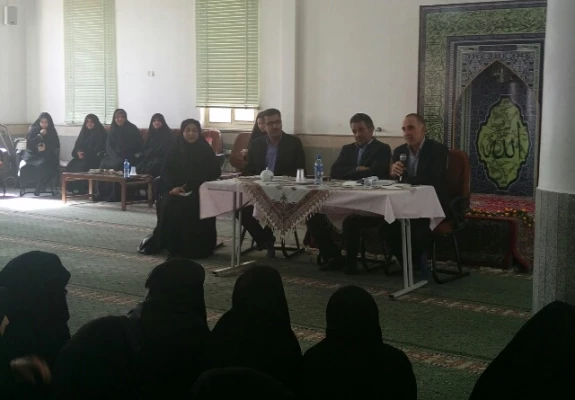 جلسه پرسش و پاسخ با حضور مسئولین آموزش و پرورش استان یزد 4