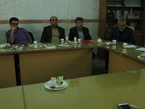 جلسه اداری پردیس با حضور دکتر رضایی اردانی، سرپرست مدیریت امور پردیس های استانی دانشگاه فرهنگیان و برخی از مسؤولان 3