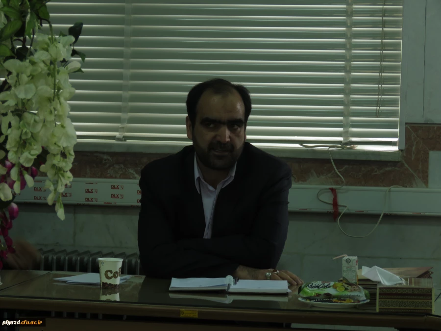 جلسه اداری پردیس با حضور دکتر رضایی اردانی، سرپرست مدیریت امور پردیس های استانی دانشگاه فرهنگیان و برخی از مسؤولان 4