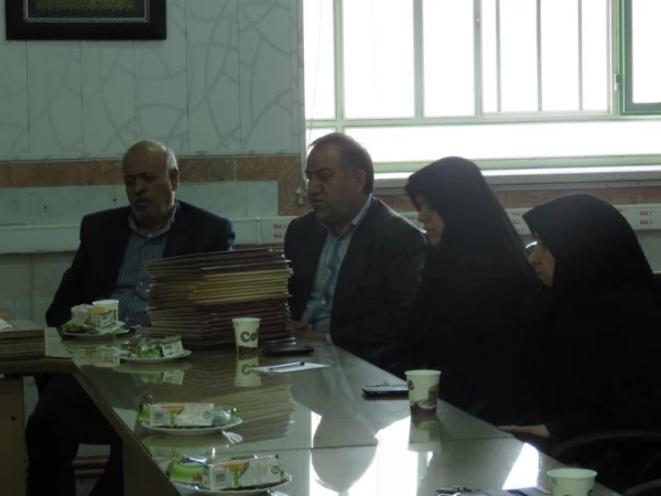 جلسه اداری پردیس با حضور دکتر رضایی اردانی، سرپرست مدیریت امور پردیس های استانی دانشگاه فرهنگیان و برخی از مسؤولان 5