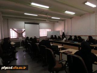 «برگزاری سلسله کارگاه های دانش آموز، کانون خلق دنیای آینده»