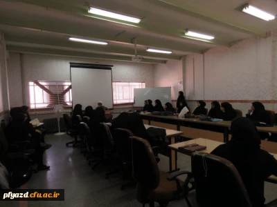 «برگزاری سلسله کارگاه های دانش آموز، کانون خلق دنیای آینده»