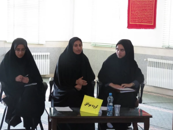 برگزاری کرسی آزاد اندیشی به همت بسیج دانشجویی پردیس فاطمة الزهرا(س) 5