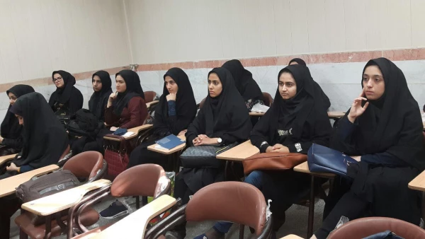 جلسه ی کارگاه فن بیان و سخنوری انجمن علوم تربیتی 3