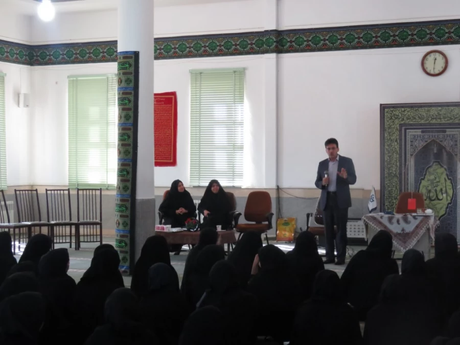 نشست راهکارهای اعتلای کیفیت آموزش در دانشگاه فرهنگیان 3