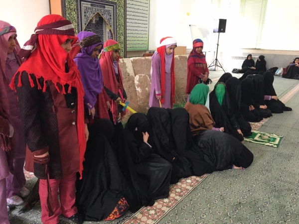 اجرای تعزیه توسط دانش آموزان دبستان شاهد شهید قائدی 6