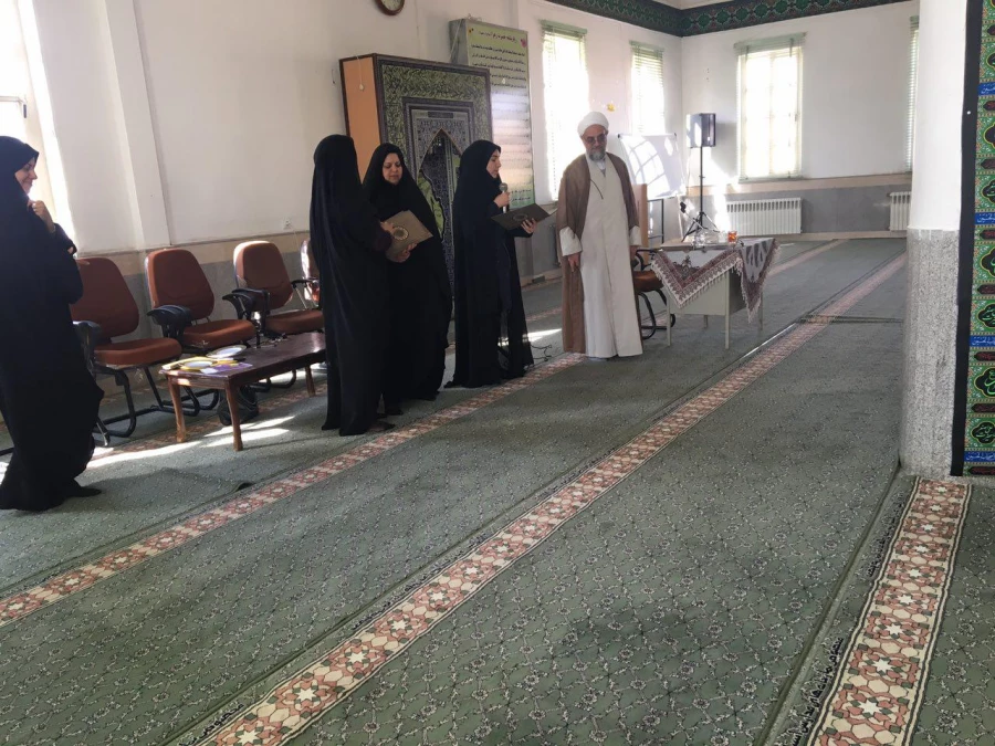 سخنرانی نماینده دفتر امام جمعه یزد در آستانه گرامیداشت روز دانشجو 3