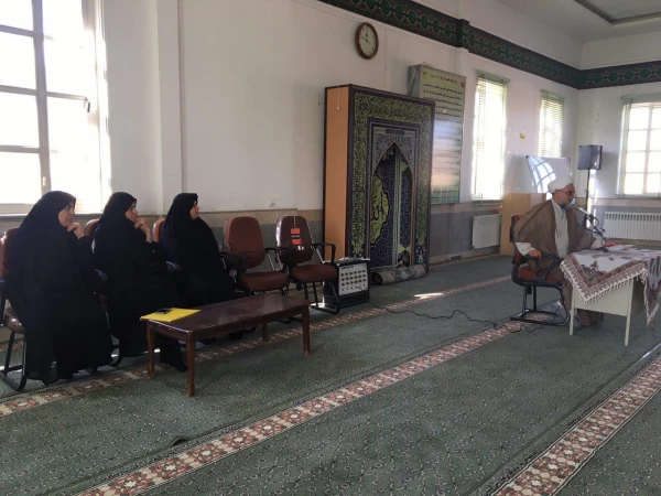 سخنرانی نماینده دفتر امام جمعه یزد در آستانه گرامیداشت روز دانشجو 5