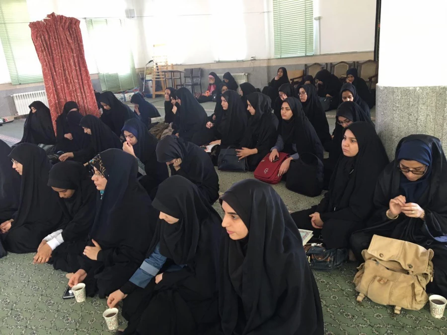 سخنرانی نماینده دفتر امام جمعه یزد در آستانه گرامیداشت روز دانشجو 6