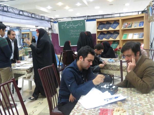 به مناسبت هفته پژوهش و فناوری برگزار گردید:
افتتاح غرفه دستاوردهای پژوهشی در دانشگاه یزد 7