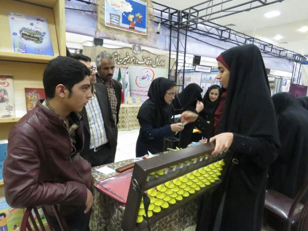 به مناسبت هفته پژوهش و فناوری برگزار گردید:
افتتاح غرفه دستاوردهای پژوهشی در دانشگاه یزد 12