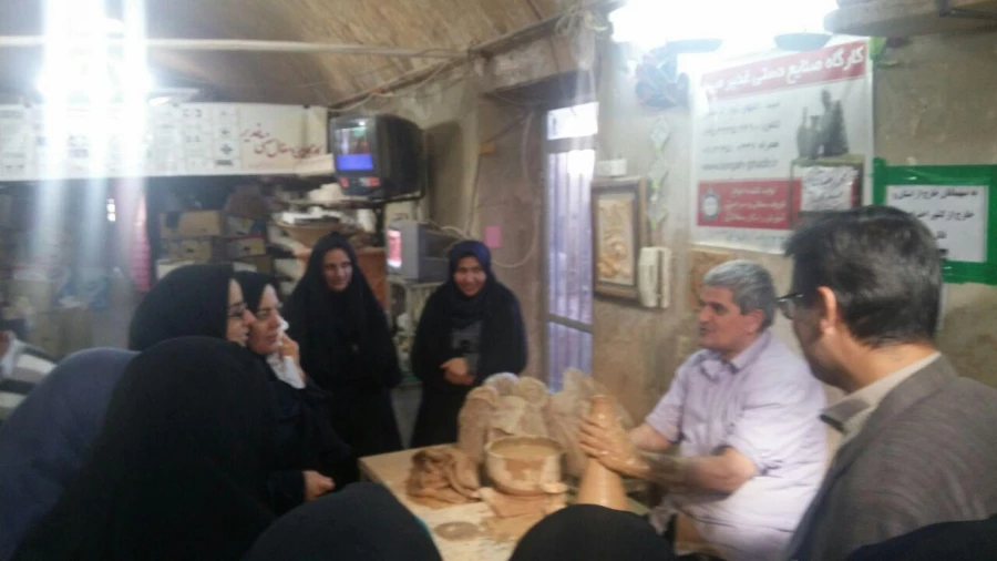 بازدید کارکنان پردیس از اماکن تاریخی ،تفریحی و زیارتی میبد 11