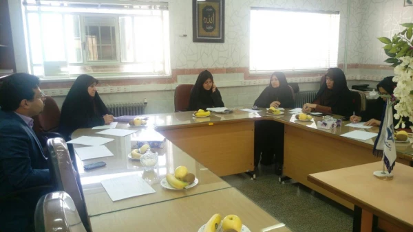 اولین جلسه شورا پردیس برگزار شد. 7