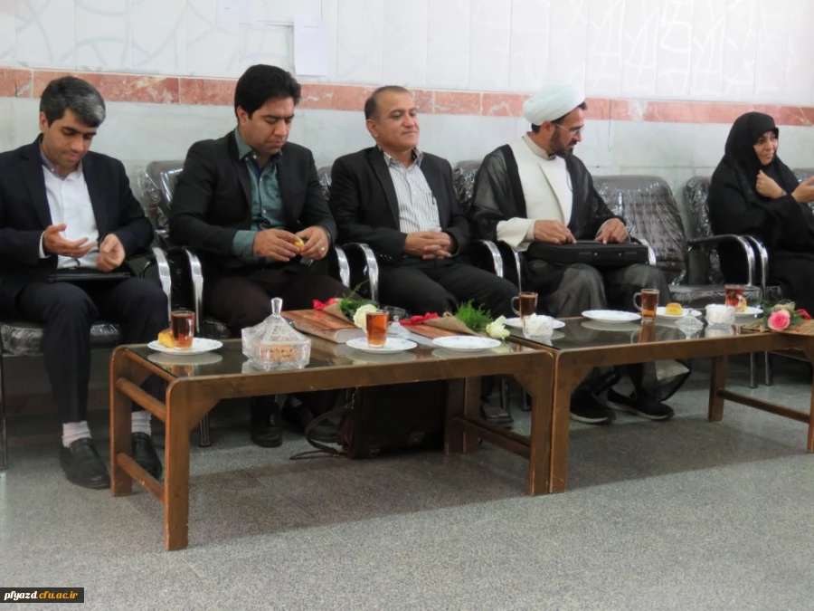 مراسم تجلیل و قدردانی از استادان به مناسبت روز معلم 9