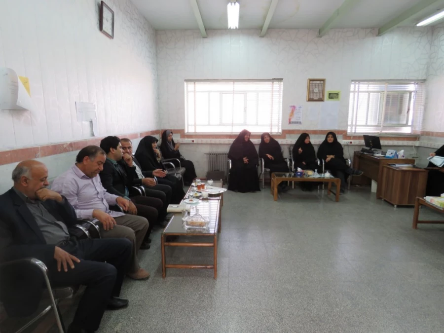 مراسم تجلیل و قدردانی از استادان به مناسبت روز معلم 5