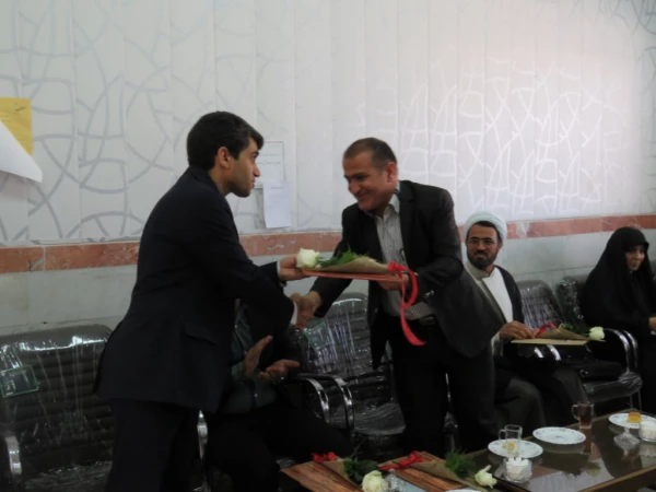 مراسم تجلیل و قدردانی از استادان به مناسبت روز معلم 15