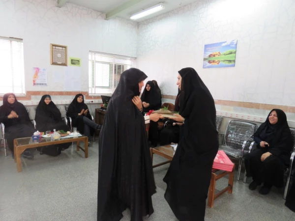 مراسم تجلیل و قدردانی از استادان به مناسبت روز معلم 16