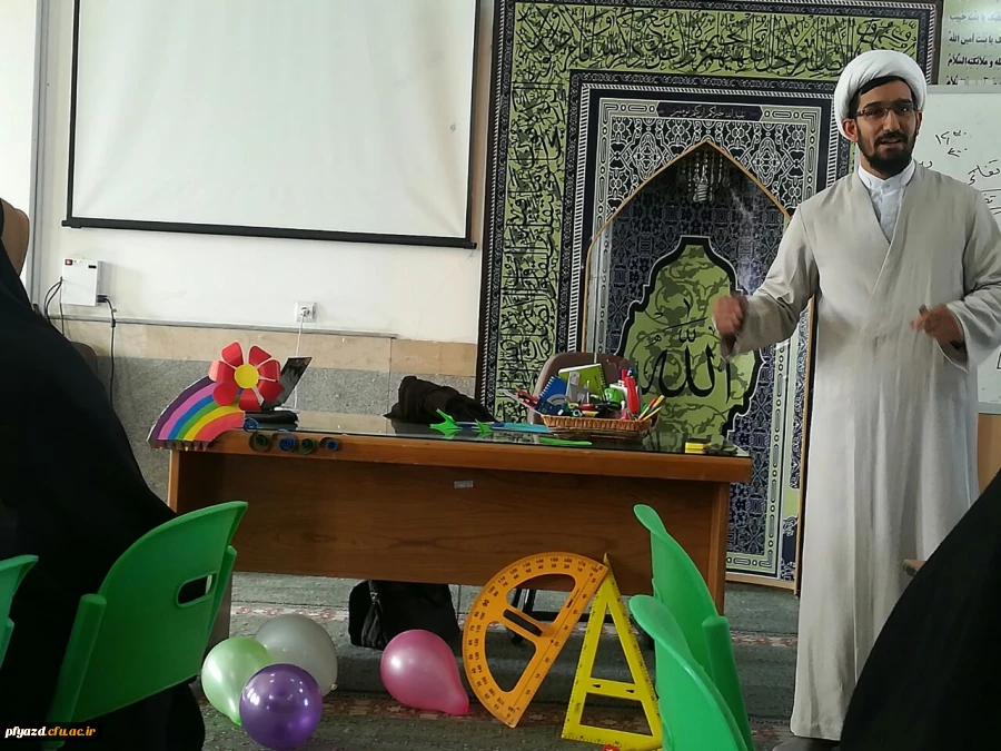 photo5805303429541768201