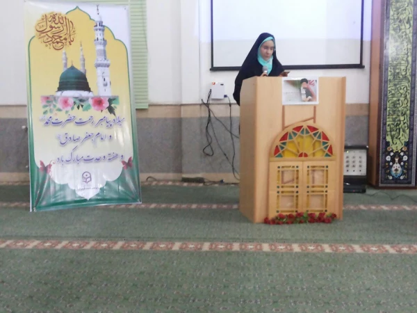 گزارش تصویری  برگزاری شب شعر به همت کانون شعر وادب 7