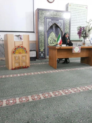 گزارش تصویری  برگزاری شب شعر به همت کانون شعر وادب 9