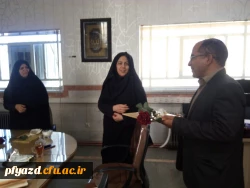 تقدیر از همکاران
به نام خدای حسابگر ، حسابرس و حسابدار زمین و آسمان و هر آنچه در اوست ،
هم او که افتتاحیه و اختتامیه تمام حساب ها و کتاب ها ست.
ترازش همیشه موزون است و موجودی هایش همواره در فزون
 2