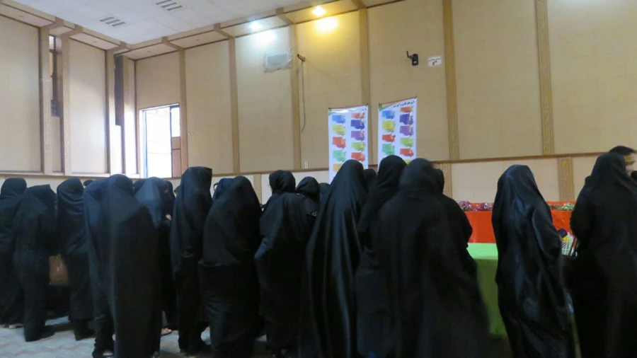 برپایی بازارچه خیریه 9