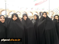 حضور مسئولین وکارکنان پردیس درراهپیمایی  محکومیت اغتشاشات  اخیر
 3