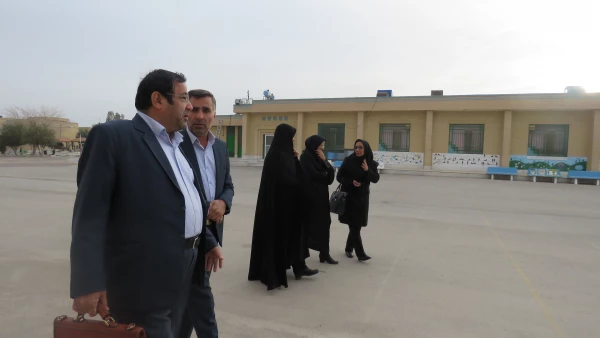 حضور شهردار محترم  واعضای شورای شهر یزد در پردیس 8