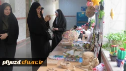 برپایی نمایشگاه کارهای دستی دانشجویان 13
