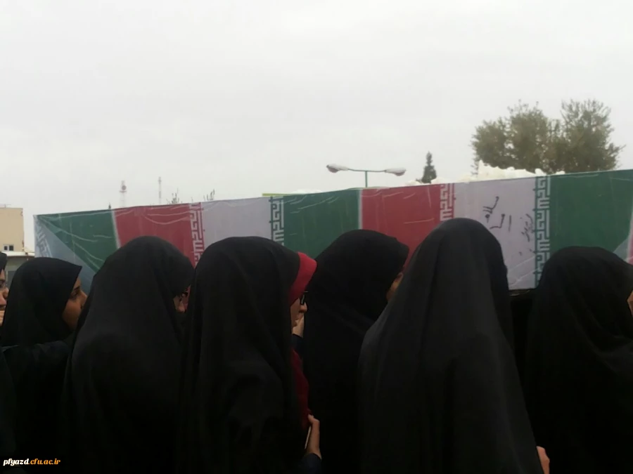 تشییع پیکر پاک شهید گمنام 11