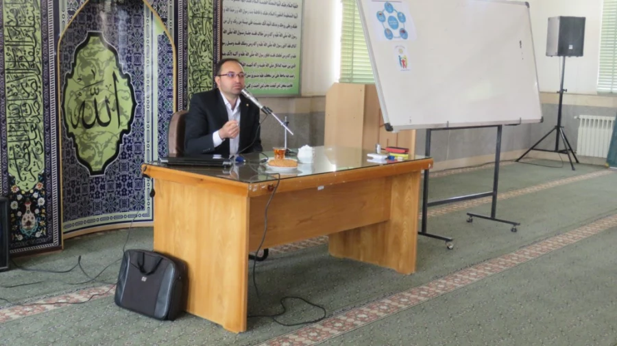 کارگاه آسیب های فضای مجازی وسایبری 8