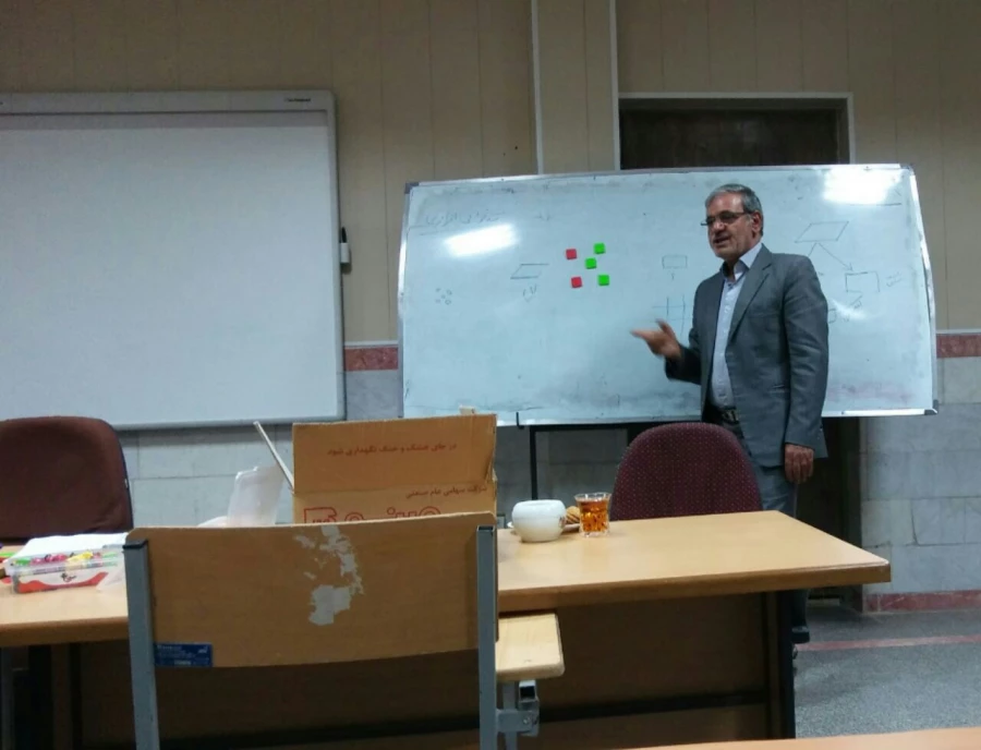 برگزاری کارگاه های آموزشی 11