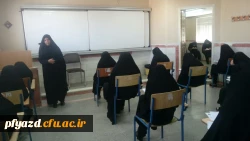 photo5931502913161637682