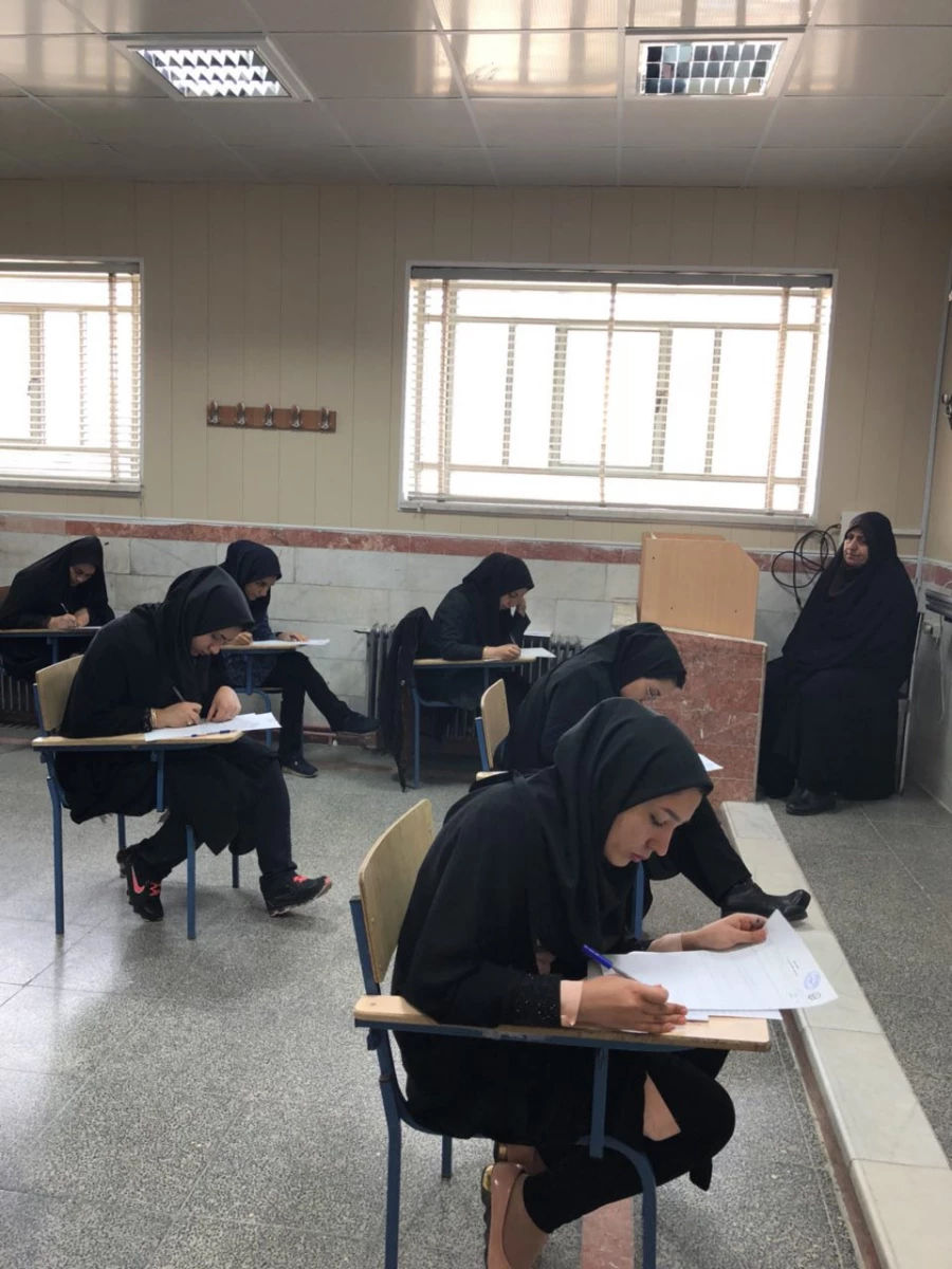 photo5931691144398352044