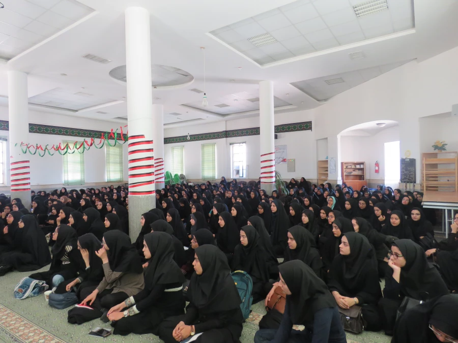 برگزاری اولین جلسه فرهنگی  سال تحصیلی 9