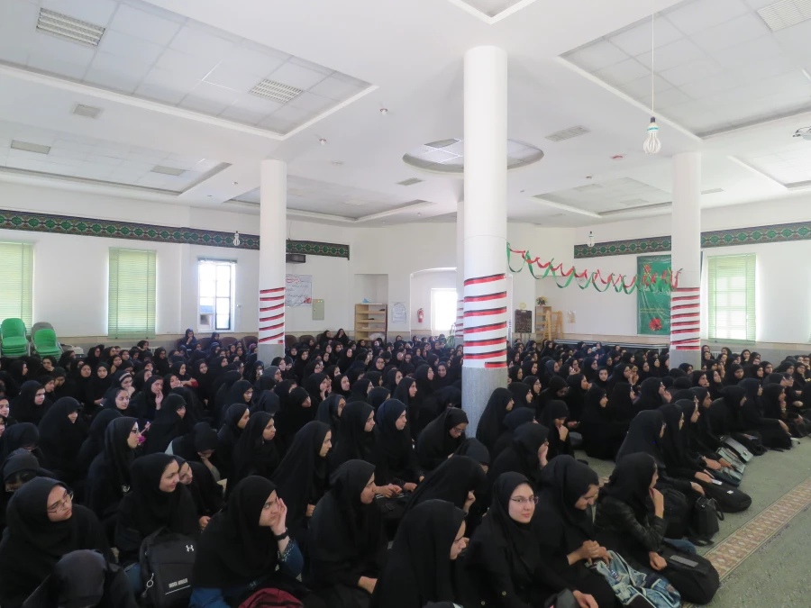 برگزاری اولین جلسه فرهنگی  سال تحصیلی 10