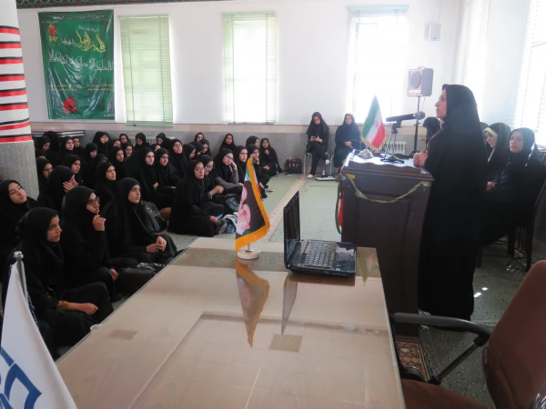 برگزاری اولین جلسه فرهنگی  سال تحصیلی 12