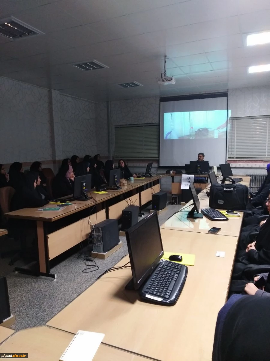 کارگاه خود مراقبتی خانواده ها و پیشگیری از اعتیاد 4