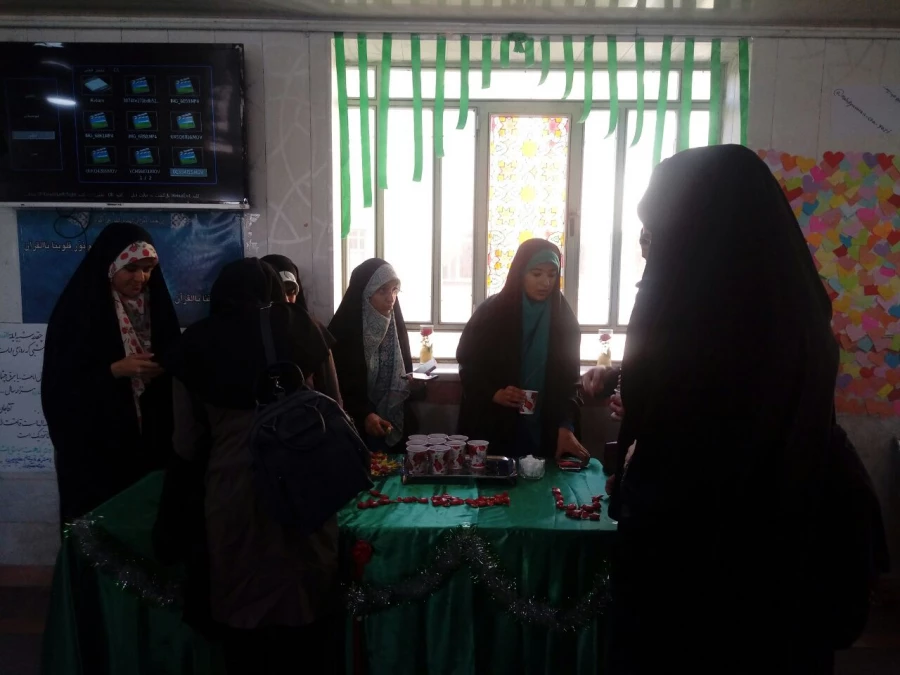 سالروز آغاز امامت و ولایت گل سرسبد عالم هستی، تبریک و تهنیت 10