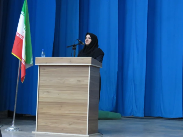 همایش مشاوره قبل از ازدواج بعد از ازدواج توسط سرکار خانم دکتر وفائیان  3